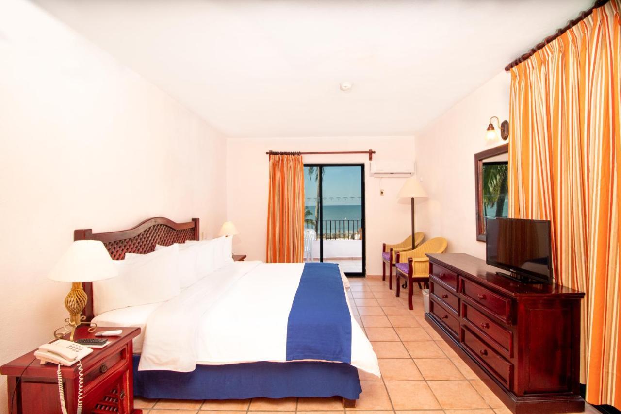 Grand Decameron Complex Bucerias, A Trademark All-Inclusive Resort ภายนอก รูปภาพ