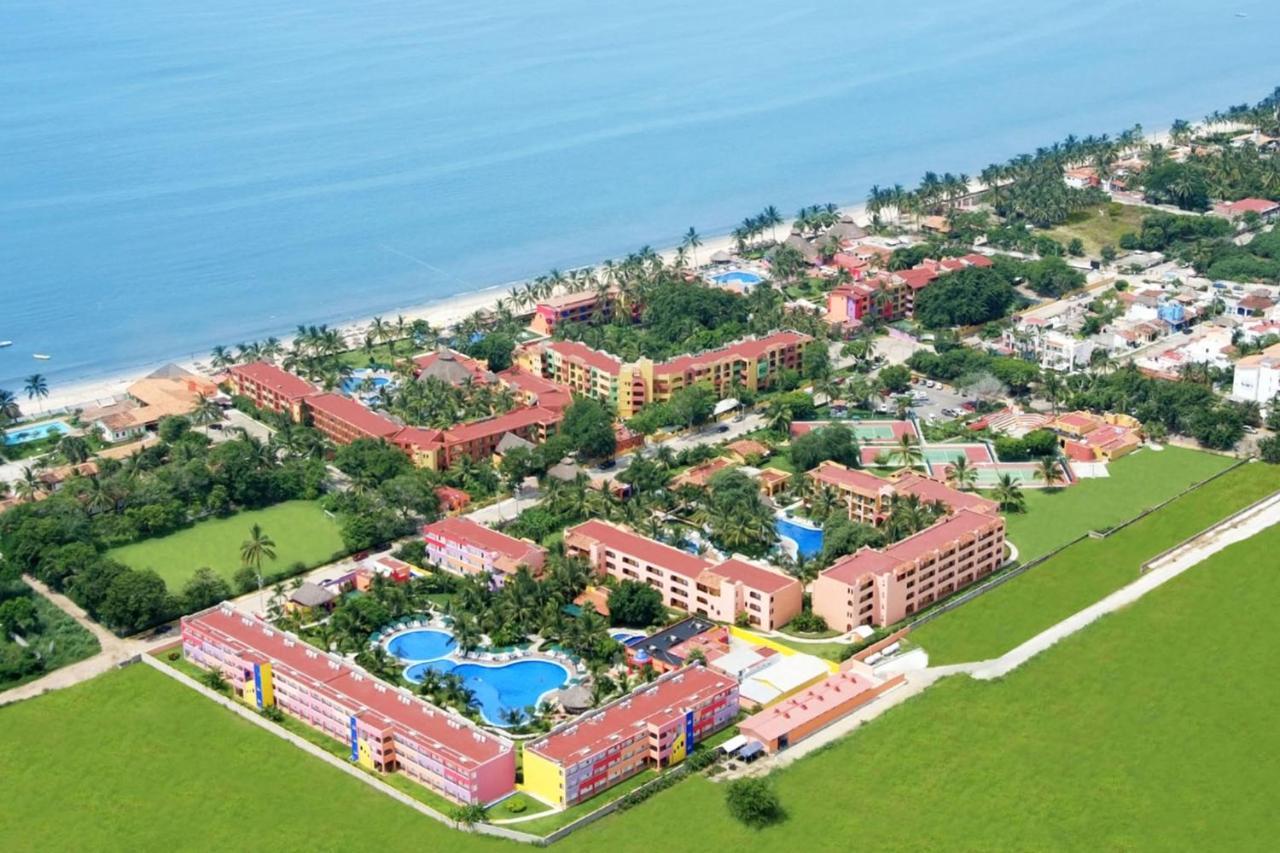 Grand Decameron Complex Bucerias, A Trademark All-Inclusive Resort ภายนอก รูปภาพ